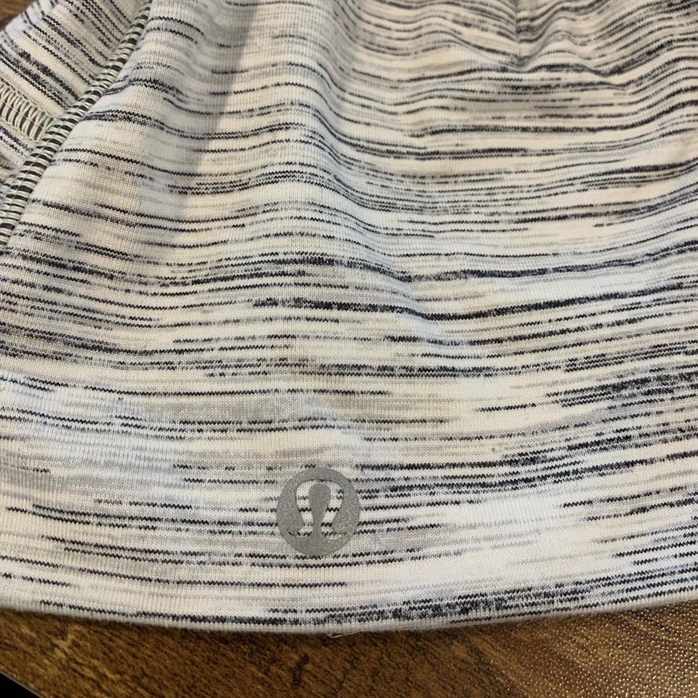 Lululemon running beanie